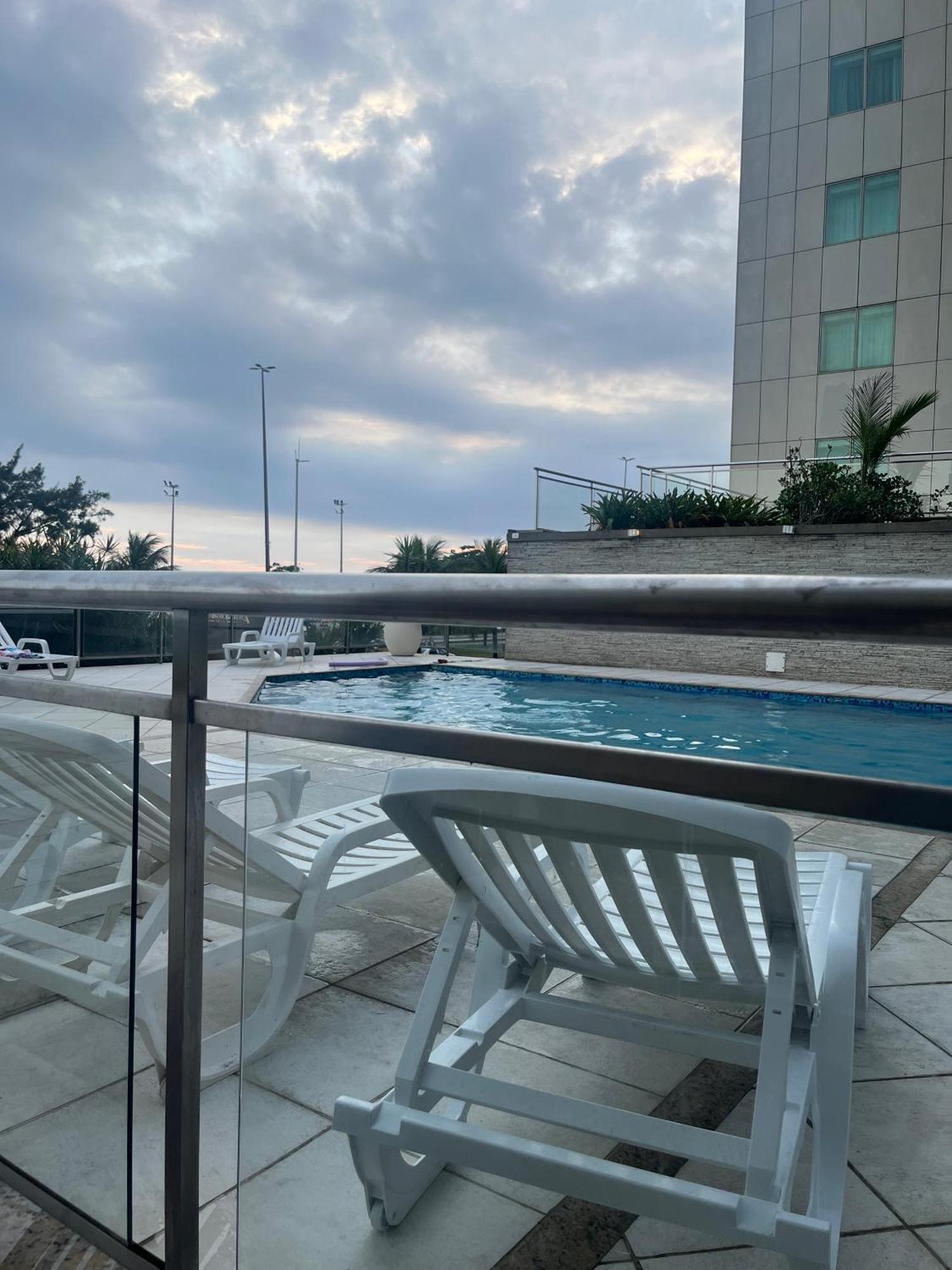 ריו דה ז'ניירו Apto Barra Da Tijuca Frente Pro Mar מראה חיצוני תמונה